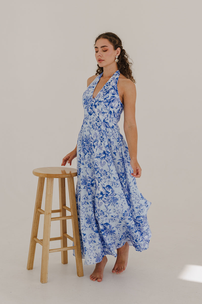 Whitney Sleeveless Halter Floral Print Maxi Dress Blue – Miss Match Group  Inc