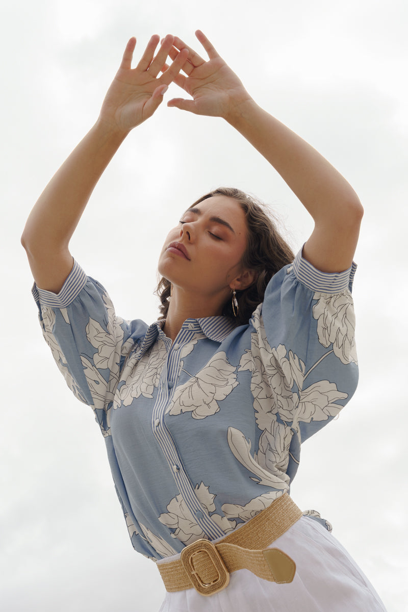 トップス Dorothy flare blouse set up Dorothy 3/4 Sleeve Button Down Floral Print Top Blue – Miss Match