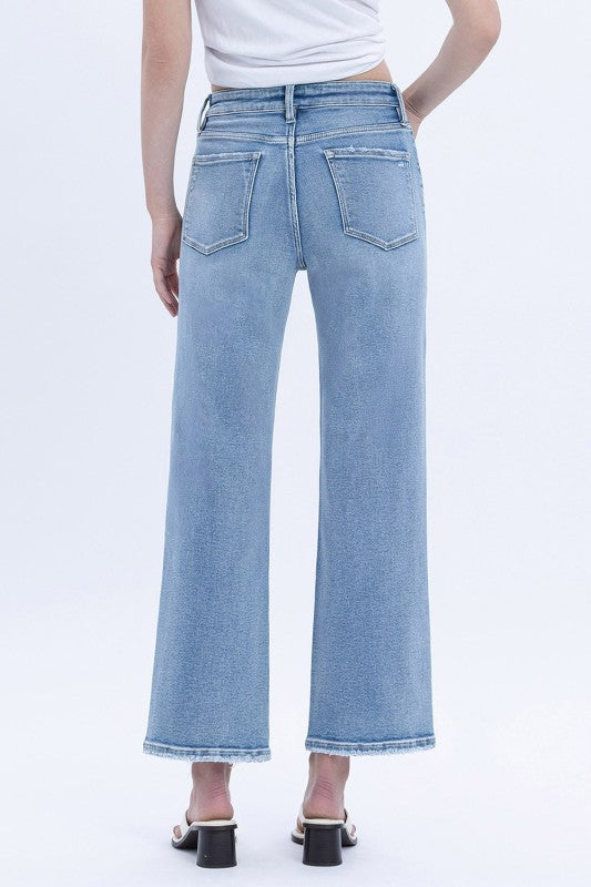 High Rise Cropped Jeans Medium Wash
