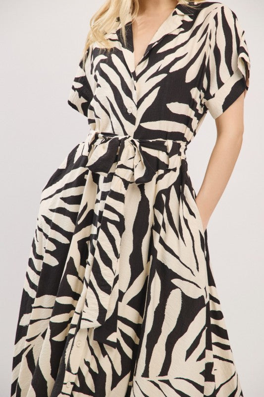 Short Sleeve Waist Tie Tropical Print Maxi Dress Black