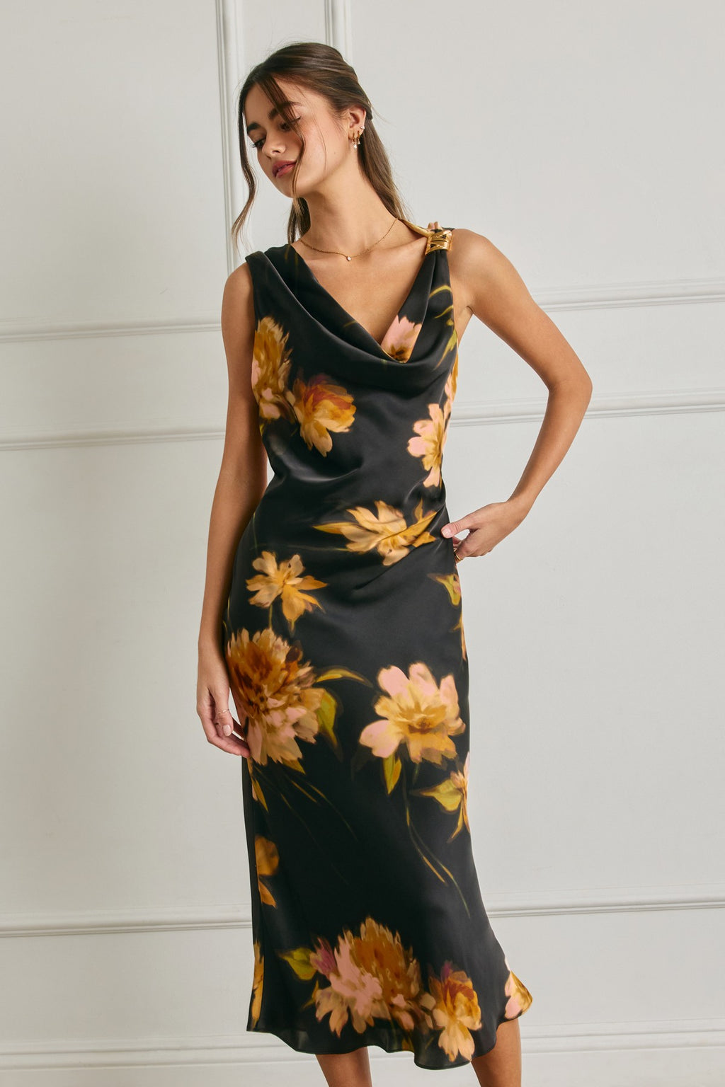 Sleeveless Floral Print Midi Dress Black