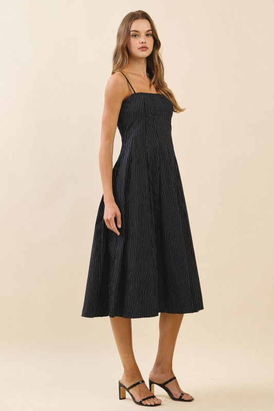 Sleeveless Stripe Print Midi Dress Black