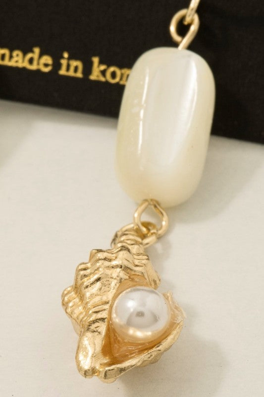 Conch Seashell Drop Earrings Gold