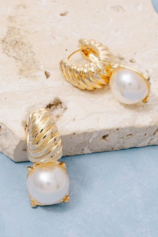 Pearl Drop Earrings Gold
