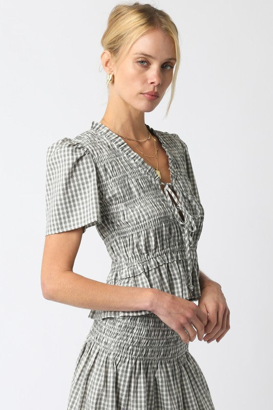 Short Sleeve Ruffled Crop Top And Gingham Skirt Set Black