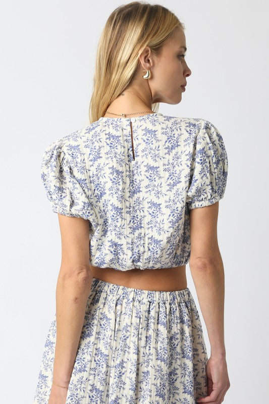 Short Sleeve Crop Top And Floral Skirt Set Blue