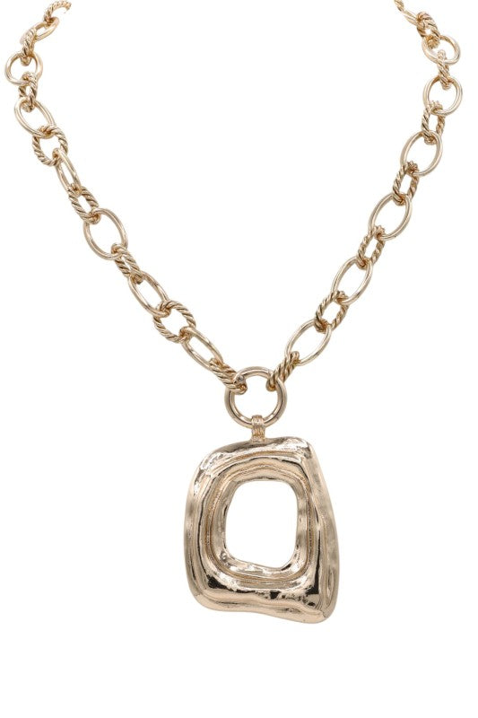 Kaya Chunky Gold Chain Metal Necklace Gold