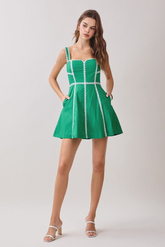 Sleeveless Contrast Stitch Mini Dress Green