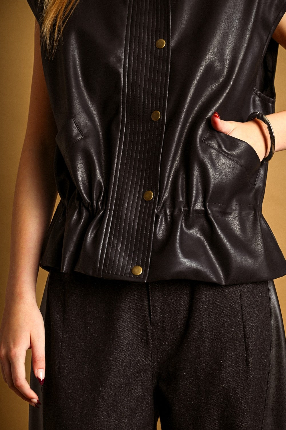 Sleeveless Faux Leather Vest Black