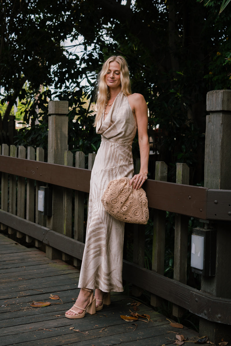 Circular Overlay Pattern Crochet Slouchy Clutch Khaki