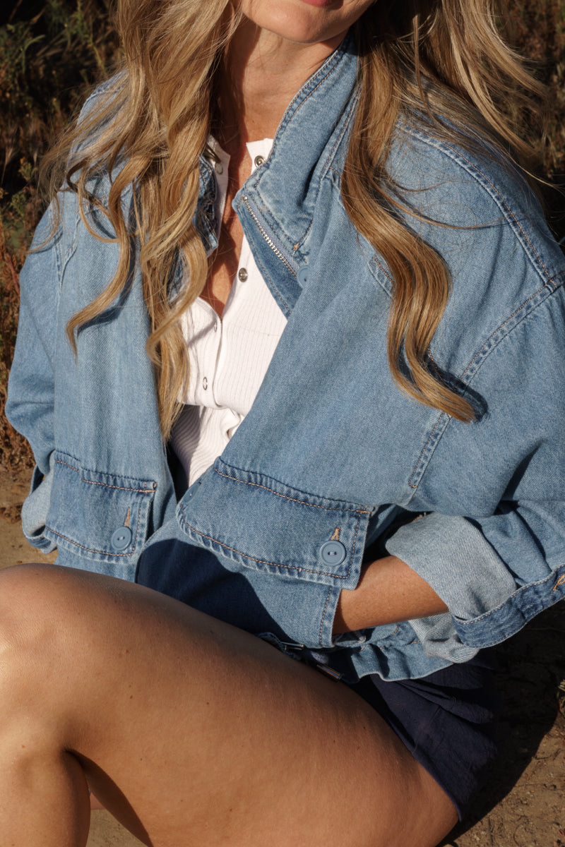 Long Sleeve Oversized Cargo Denim Jacket Medium Wash