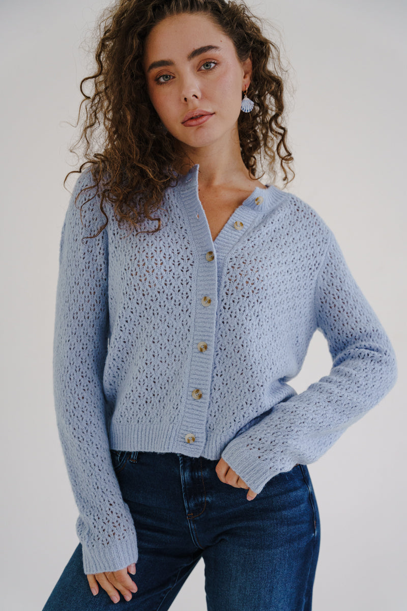  Shell Drop Earrings Gold