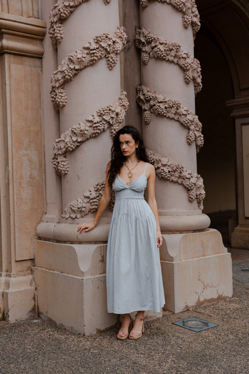 Sleeveless Stripe Print Midi Dress Blue