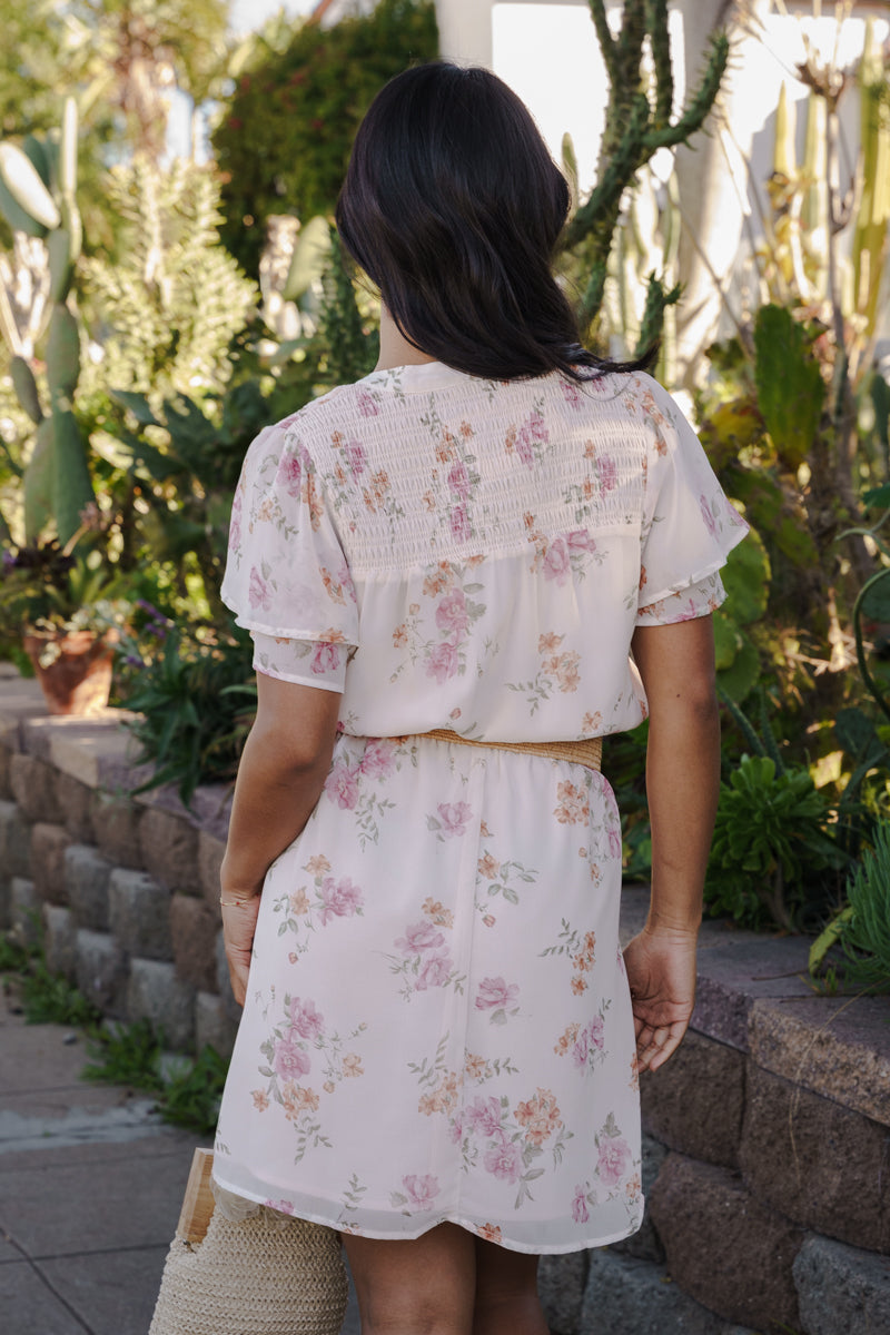 pink flutter sleeve dress Lyric Short Flutter Sleeve Floral Print Mini Dress Pink LARGE