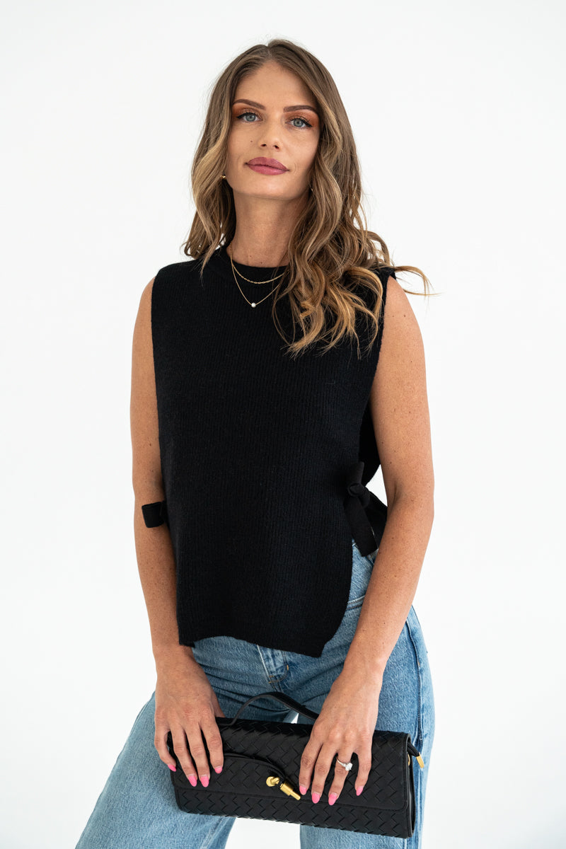 Faux Leather Woven Purse Black