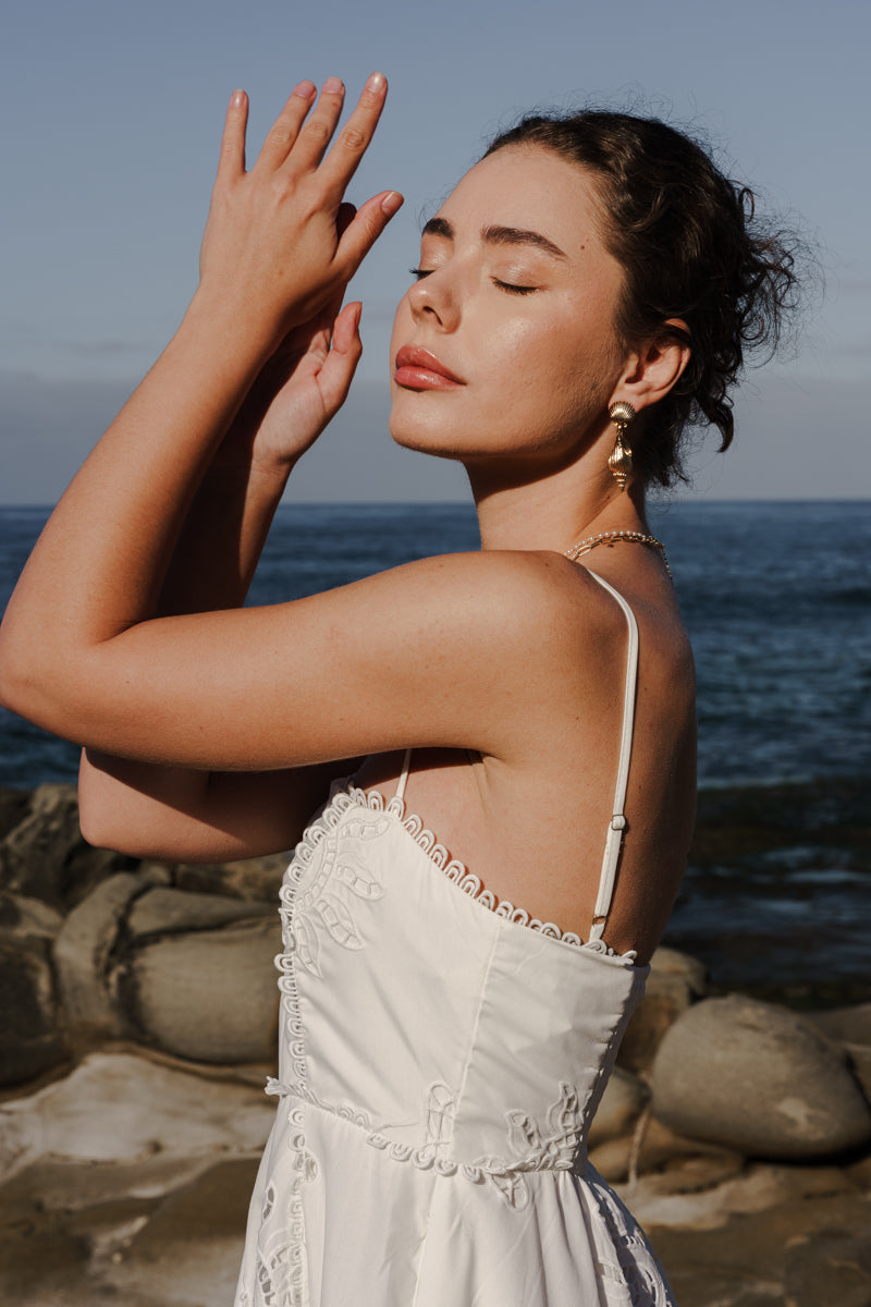  Seashell Drop Earrings Gold