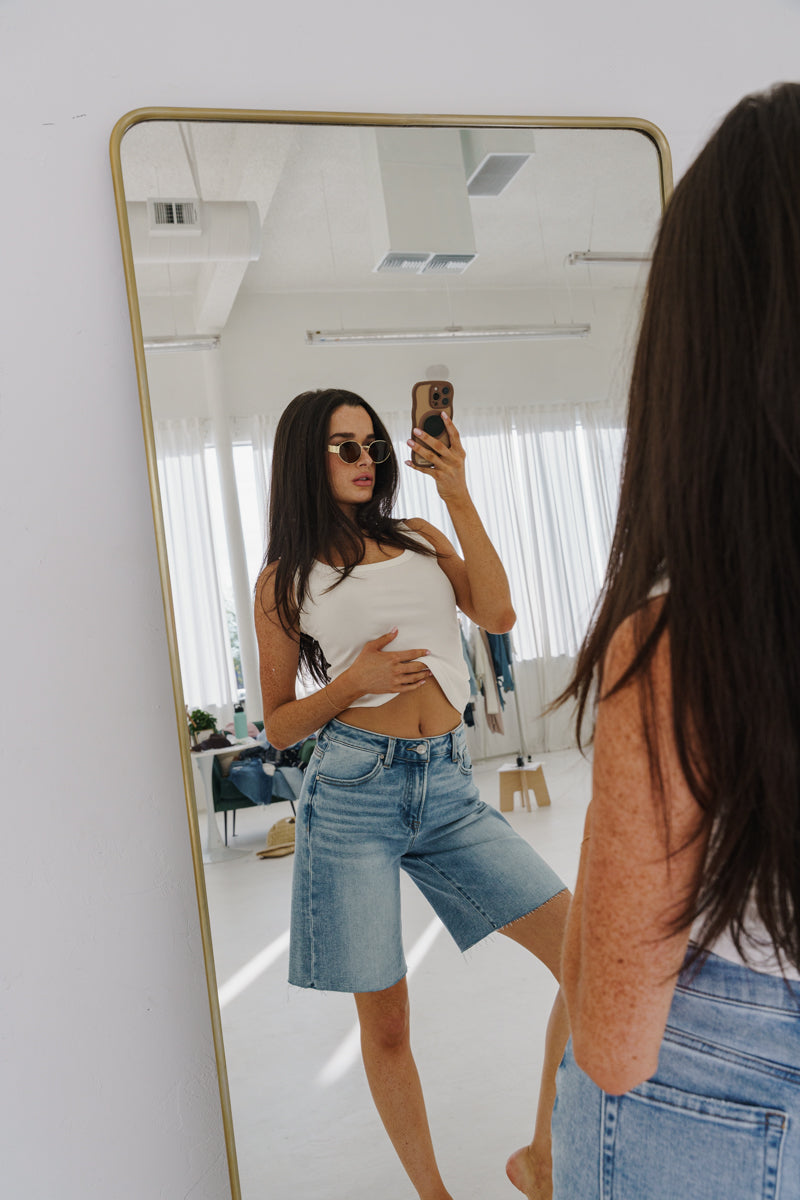  Sleeveless Tank Top White