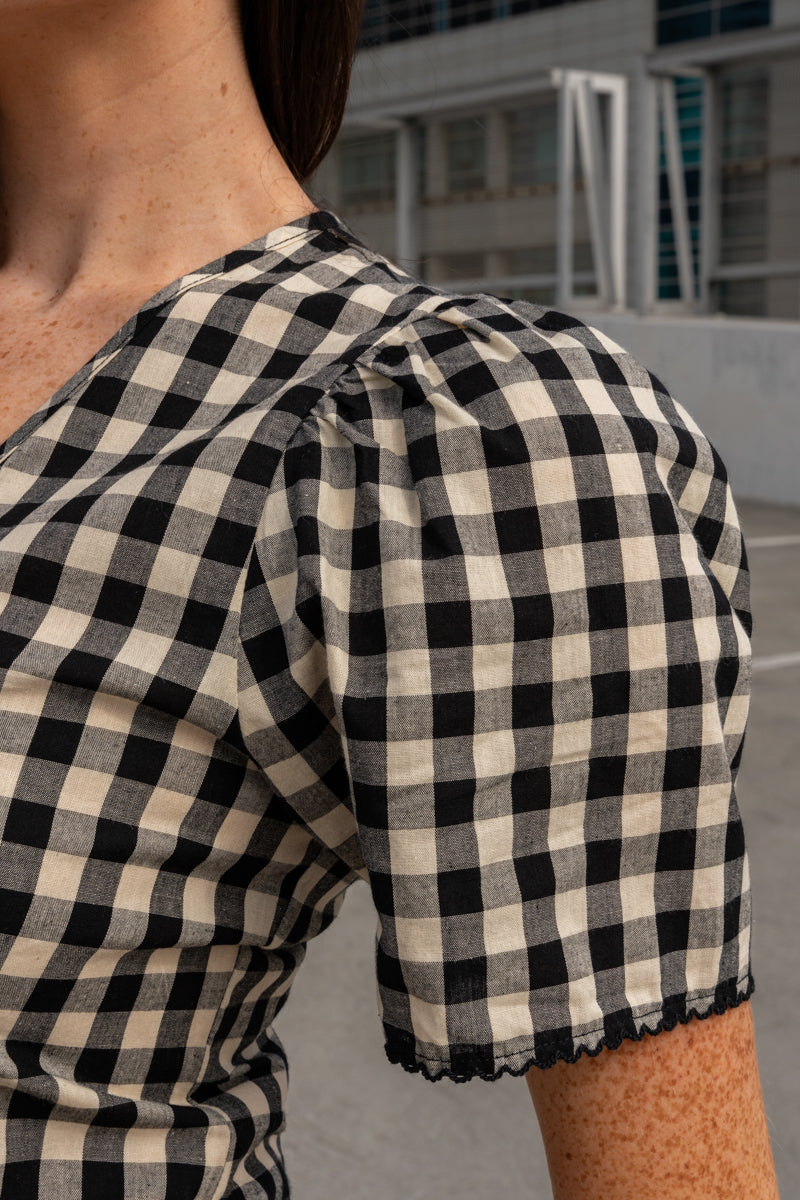 Short Puff Sleeve Front Tie Gingham Print Top Black