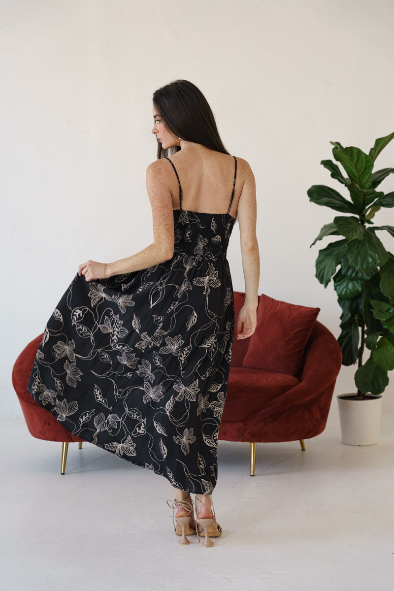 Sleeveless Floral Print Pleated Midi Dress Black