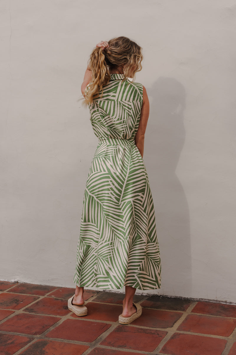 Tortoise Shell Resin Hoop Earrings Brown