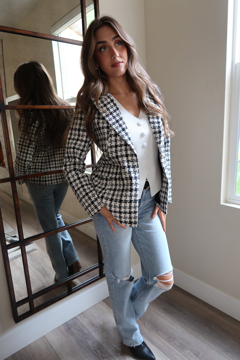 Sleeveless Button Down Knit Vest White