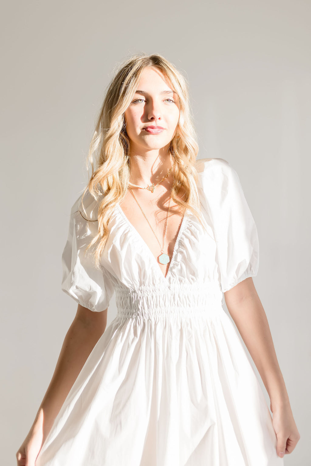 White Dresses – Miss Match Group Inc.