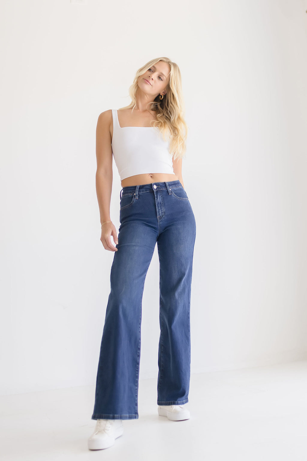 Women's Wide-Leg & Flared Jeans, Shop Online