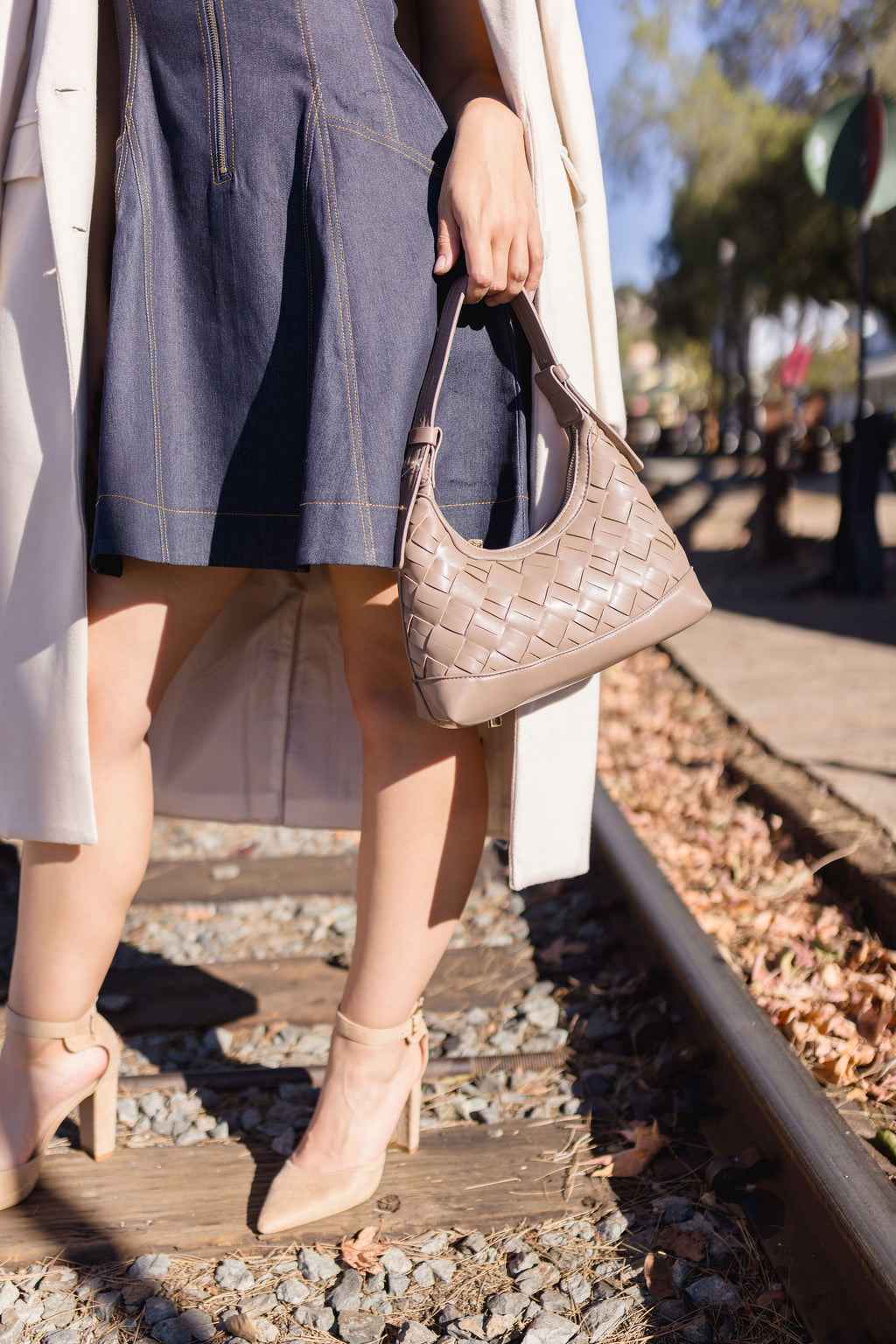  Top Handle Faux Leather Woven Handbag Brown