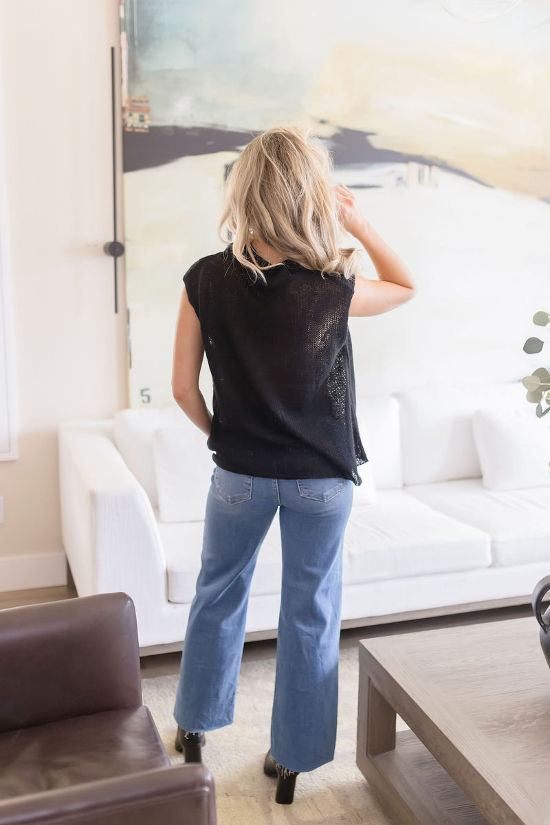 Sleeveless High Neck Knit Sweater Black
