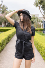  Faux Leather Belted Straw Hat Black