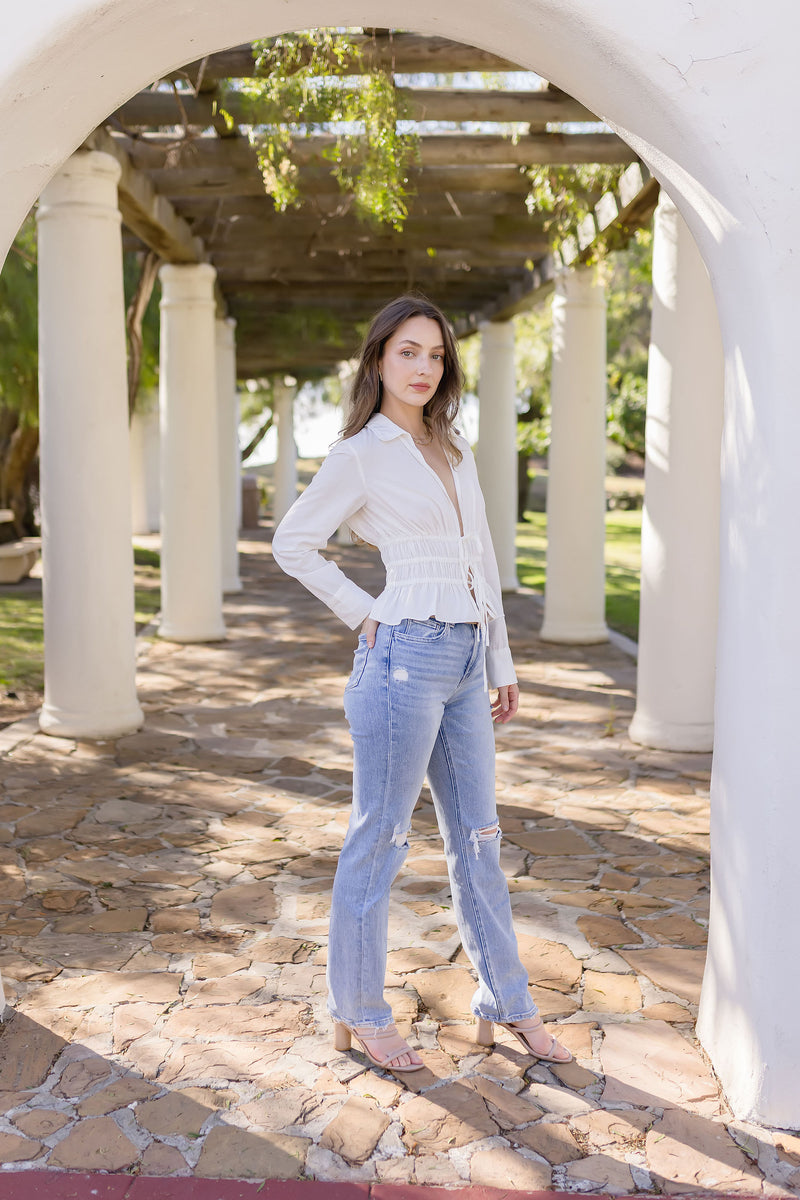 High Rise Distressed Straight Leg Jeans Light Wash