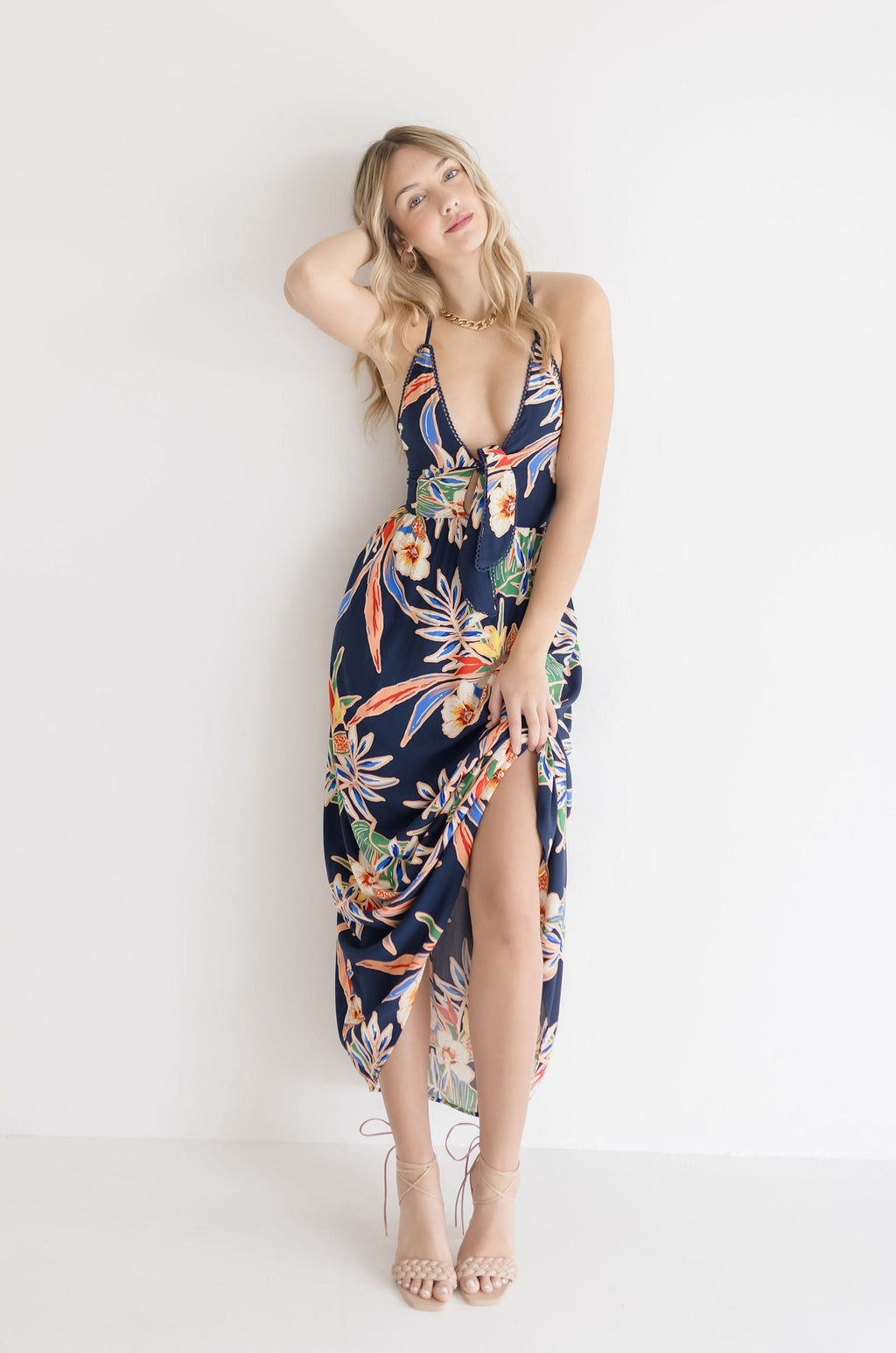 Sleeveless Cut Out Tropical Print Maxi Dress Navy